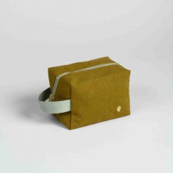 Toilettas Cube 10/16 nuts