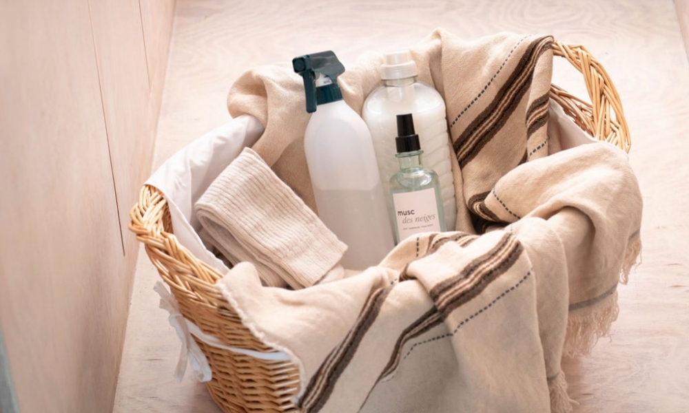 Comment bien ranger et entretenir son linge d’été après les vacances 